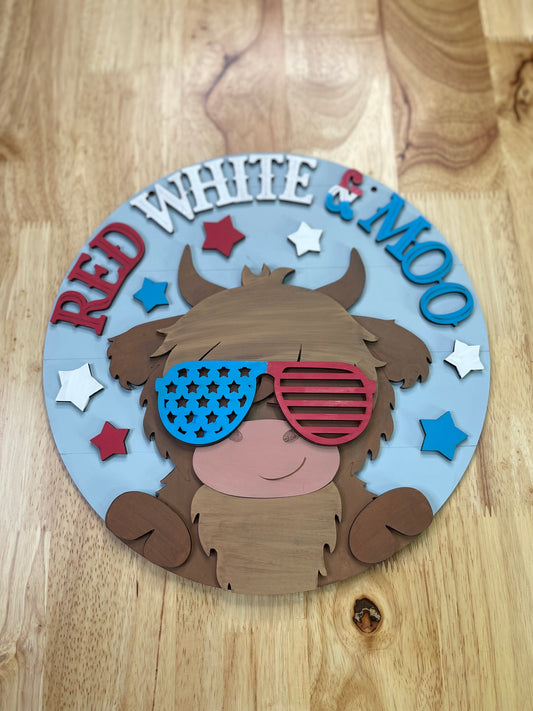 Patriotic highland cow - Door round