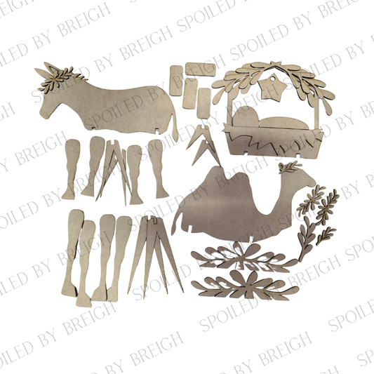 Standing Stable and Animal Set